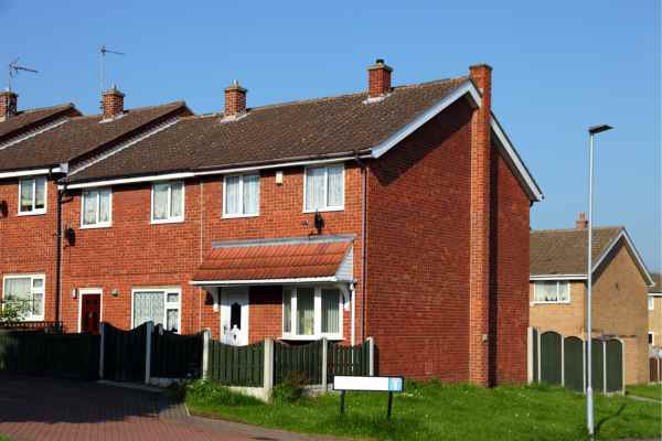 Can I Alter The Party Wall Surveyor? - A Crucial Guide From Faulkner Surveyors 3 Do you want to change the party wall surveyor you are using? Get the best results from Faulkners Basingstoke NOW!