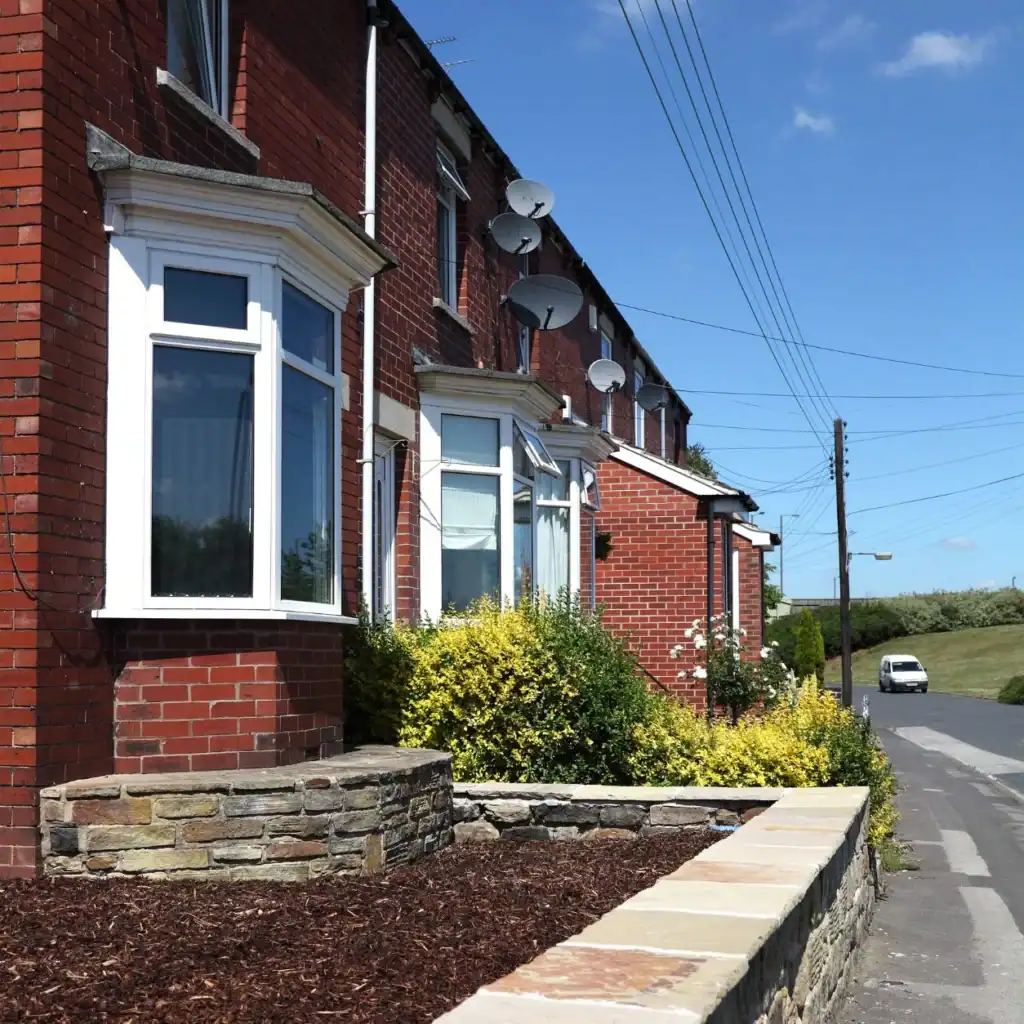 Can a Neighbour Remove Survey Stakes? 3 Min Critical Guide to Avoid Legal Issues 2 Faulkner Party Wall Surveyors Basingstoke : Can My Neighbour Remove Survey Skates